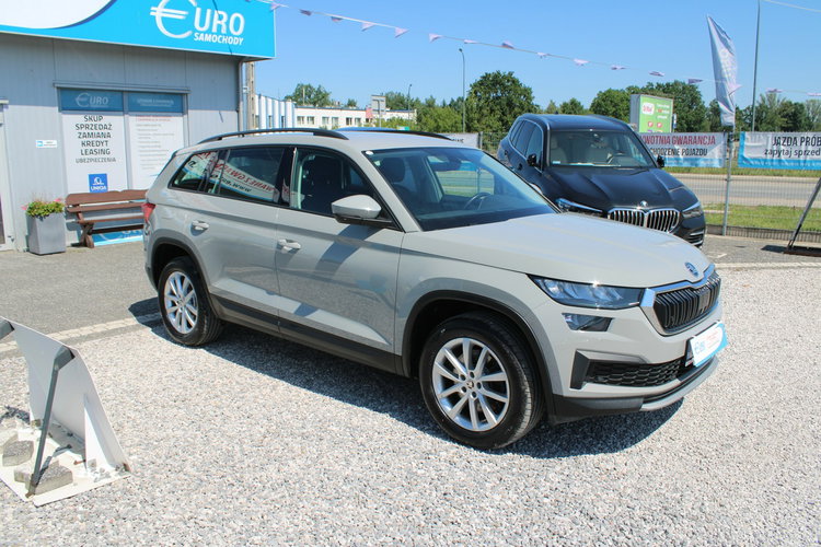 Skoda Kodiaq DSG 4x4 7 Osobowy Ambition Gwarancja Salon Polska zdjęcie 4