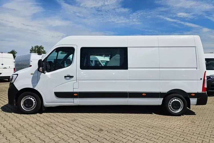 Renault Master L3H2 *89999zł Netto* Brygadówka 7 osób 2.3 dCi/150KM zdjęcie 3