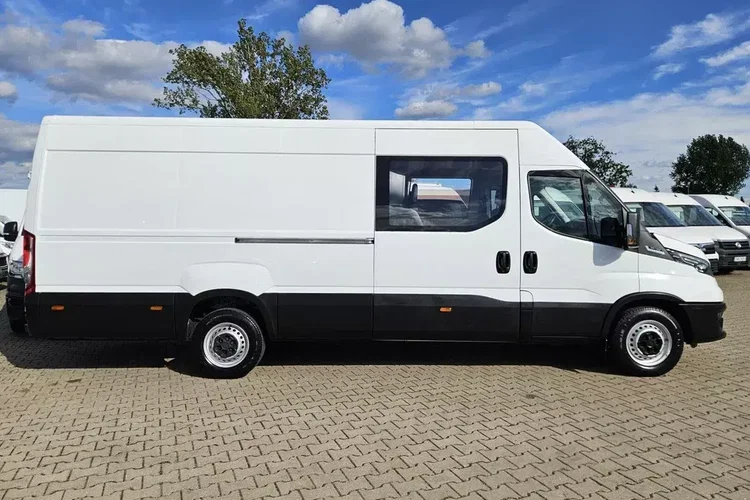 Iveco 35s16 L4H2 *99999zł Netto* 2.3HPi/160KM automat zdjęcie 30