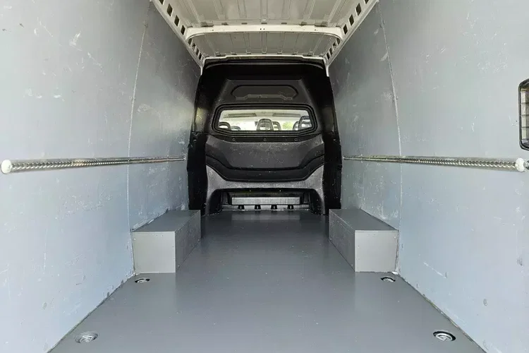 Iveco 35s16 L4H2 *99999zł Netto* 2.3HPi/160KM automat zdjęcie 8