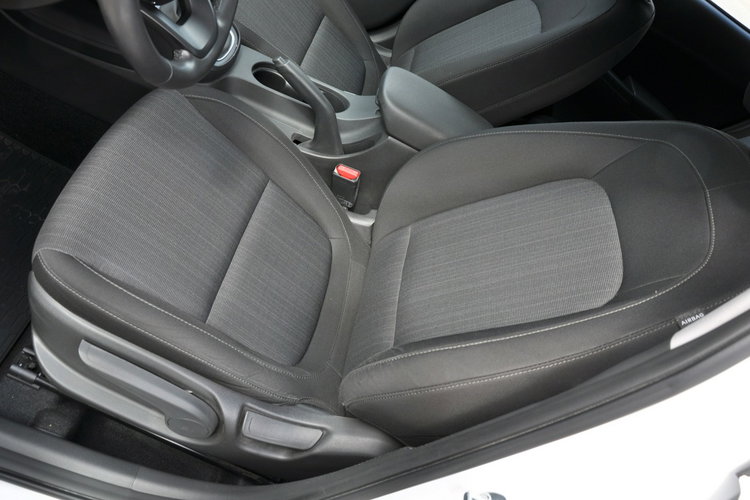 Hyundai Kona 1.0 T-GDI 120KM Kamera Lane Assist Polski Salon 1 właściciel FV marża zdjęcie 13