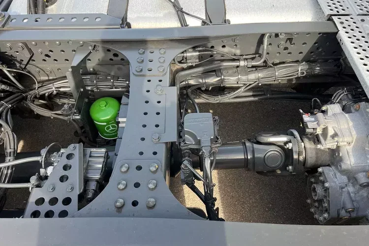 Mercedes ACTROS L GIGA prokontraktowy zdjęcie 7