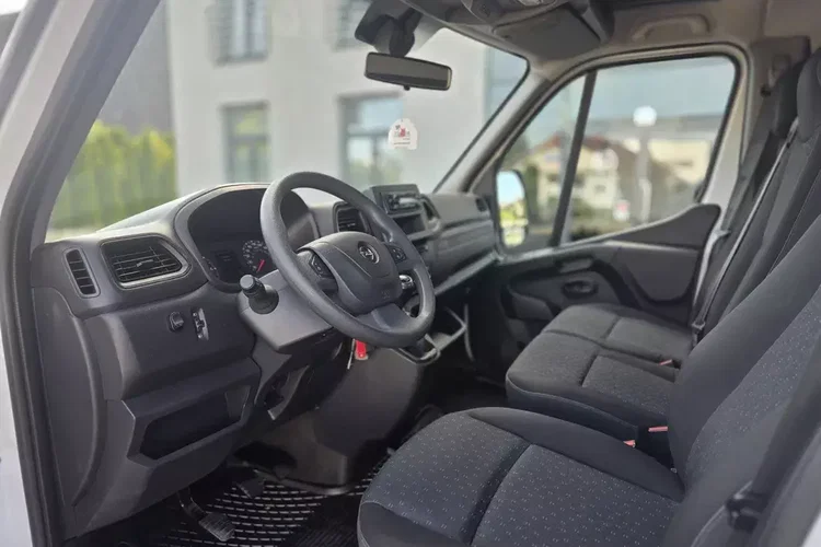 Opel Movano zdjęcie 11