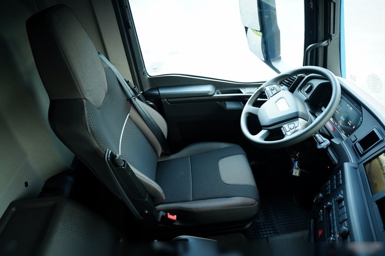 MAN TGS 41.480 / 8X8 / WYWROTKA / TYLNOZSYPOWA / KH KIPPER / HARDOX / BOGATE WYPOSAŻENIE / zdjęcie 34