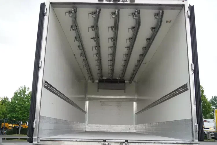 Scania R450 6x2 / Chłodnia hakowa 5-rzędowa / Thermoking T1200R_257093 zdjęcie 11