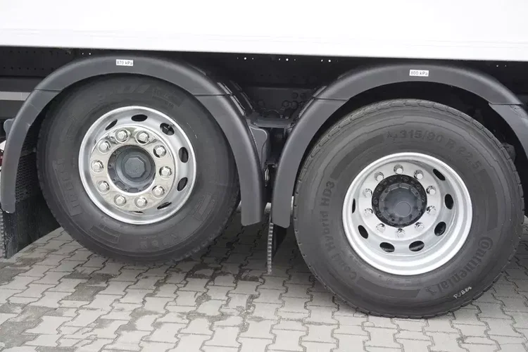 Scania R450 6x2 / Chłodnia hakowa 5-rzędowa / Thermoking T1200R_257093 zdjęcie 16