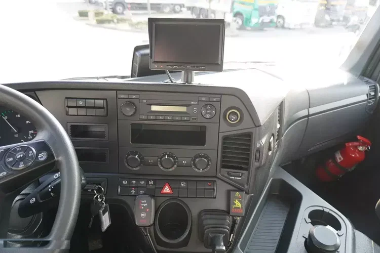 Mercedes Arocs 2636 6x4 / Fassi F195A.0.24 / 660 MTH / Pilot / rotator / 170 tys. km_248679 zdjęcie 21