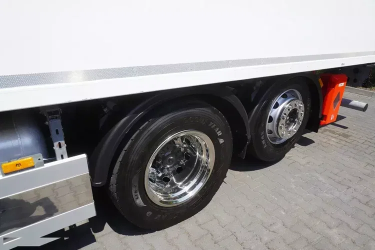 Mercedes Actros 2545 / 2021 / Chłodnia Hagemann Multitemperatura_221988 zdjęcie 12