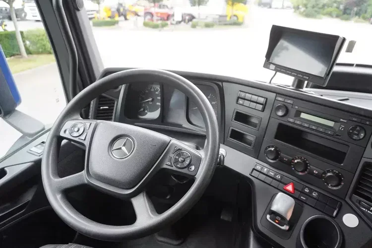 Mercedes Actros 1833 / Firanka 18 EPAL / 200 tys. km_251229 zdjęcie 16