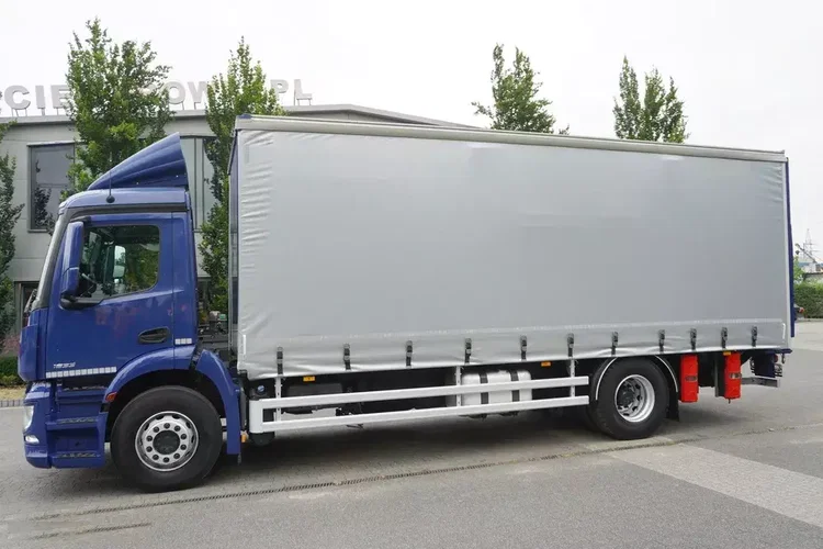 Mercedes Actros 1833 / Firanka 18 EPAL / 200 tys. km_251229 zdjęcie 2