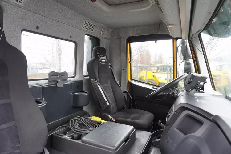 Iveco Stralis 420 8x2 / Zabudowa laweta Fiault / 2 osie skrętne / 17.6 t ładowności_251096 zdjęcie 29