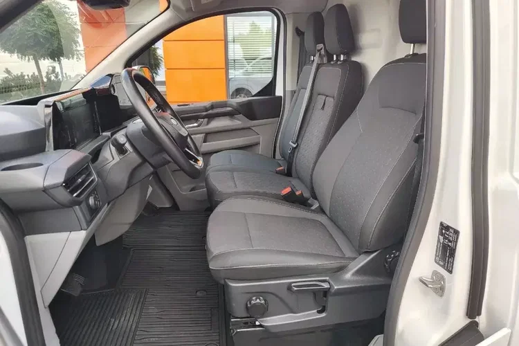 Ford Transit Custom zdjęcie 10