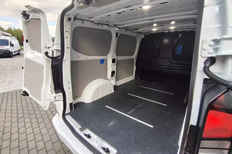 Ford Transit Custom zdjęcie 26