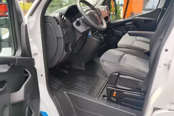 Renault Master zdjęcie 32