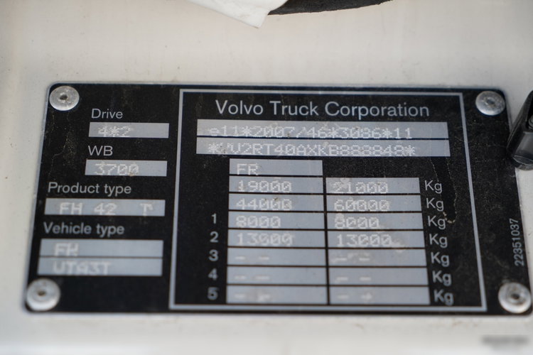 Volvo FH 500 / NISKA KABINA / HYDRAULIKA / WYSOKO ZAWIESZONY / zdjęcie 38