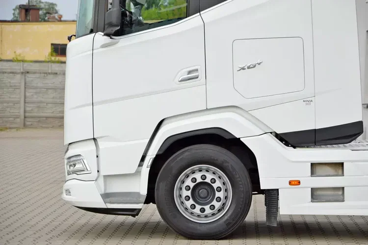 DAF XG+ 530 / ZF INTARDER / FULL LED / TRĄBY /KLIMA POST. / 2 ZBIORNIKI zdjęcie 10