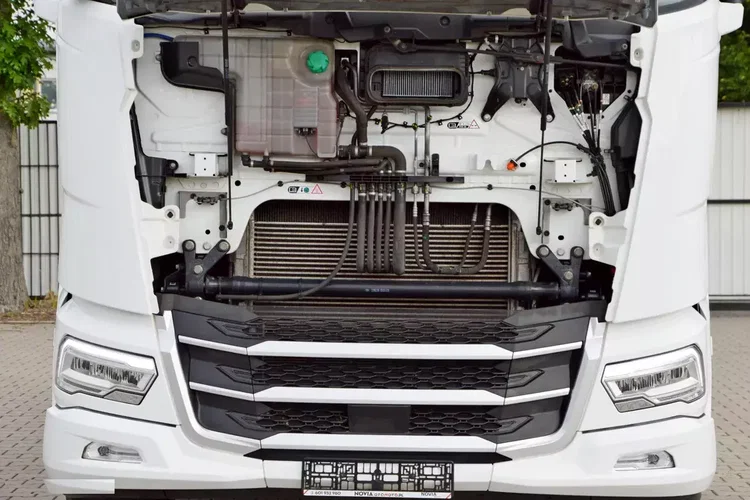 DAF XG+ 530 / ZF INTARDER / FULL LED / TRĄBY /KLIMA POST. / 2 ZBIORNIKI zdjęcie 34