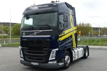 Volvo FH4 460 / EURO 6 / AUTOMAT / PEŁNY ADR / KLIMATYZACJA POSTOJOWA /