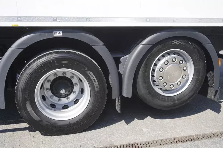 Scania R500 / Chłodnia KRONE 19 EPAL / Doppelstock / Carrier Supra 1150 / oś skrętna_258993 zdjęcie 9