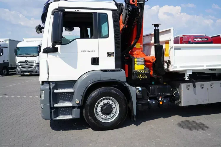 MAN TGS / 18.480 / E 6 / 4 X 4 / WYWROTKA + HDS / PALFINGER PK 20001 / PILOT zdjęcie 35