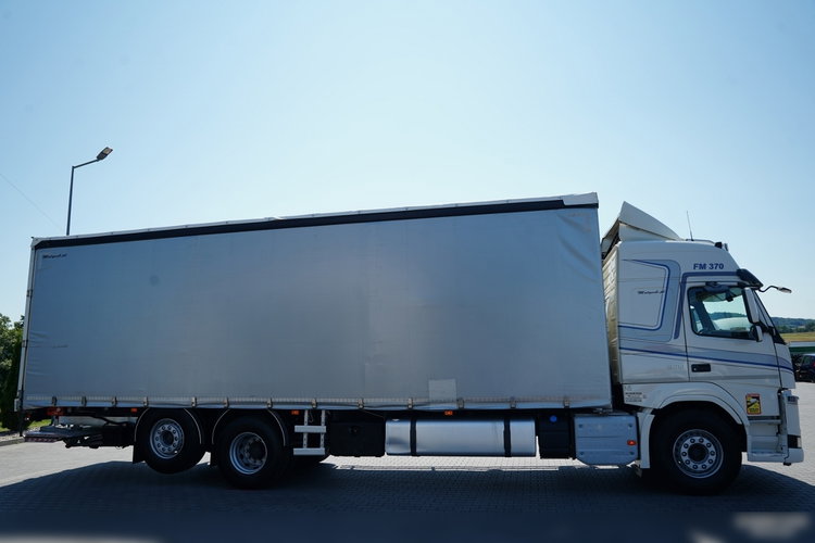 Volvo FM 370 / SOLÓWKA / FIRANKA - 9.1 M / 6X2 / WINDA DHOLLANDIA - 2 000 KG / MOCNA PODŁOGA / KLIMA POSTOJOWA / I- SHIFT / EURO 6 zdjęcie 5