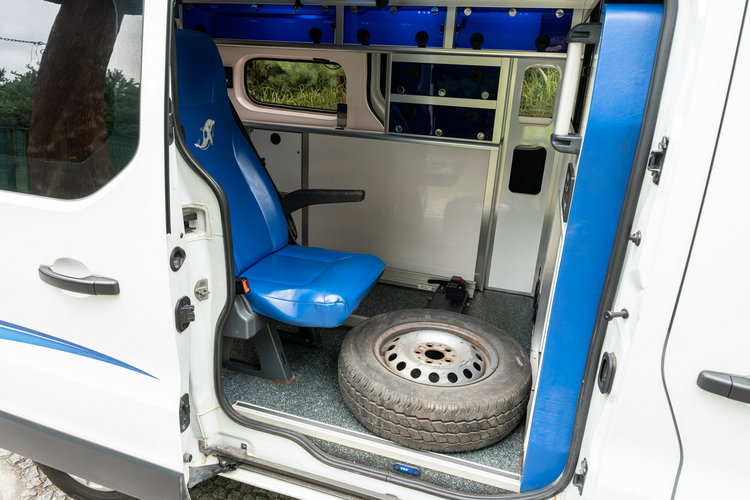 Renault Trafic Les Dauphins / Karetka / Pojazd Sanitarny / Nowy Silnik / Po Serwisie zdjęcie 44