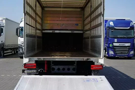 DAF LF / 260 / E 6 / ACC / BURTOFIRANKA + WINDA / ŁAD. 8 975 KG / 18 PALET zdjęcie 2