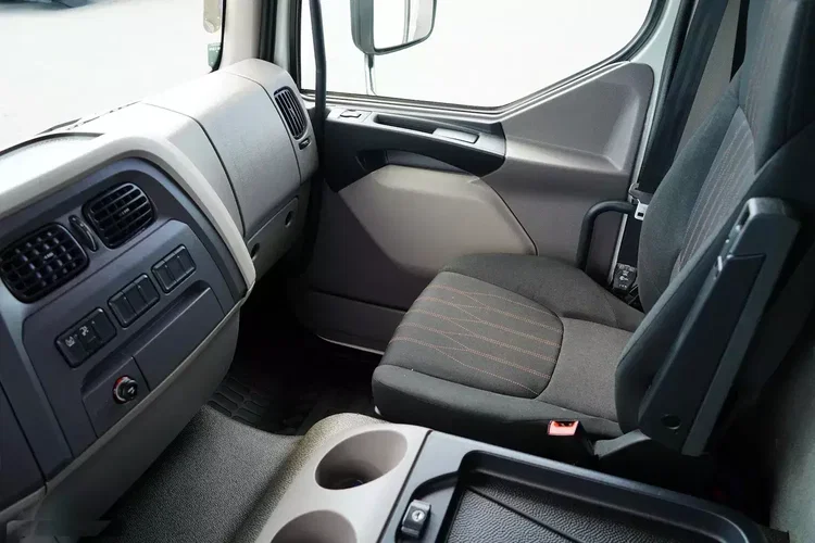 DAF LF / 260 / E 6 / ACC / BURTOFIRANKA + WINDA / ŁAD. 8 975 KG / 18 PALET zdjęcie 21