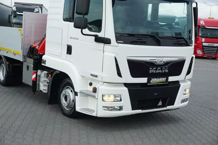 MAN / TGL / 12.250 / SKRZYNIOWY + HDS / FASSI F 65 / PILOT zdjęcie 11