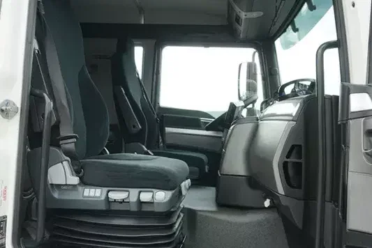 MAN / TGL / 12.250 / SKRZYNIOWY + HDS / FASSI F 65 / PILOT zdjęcie 2