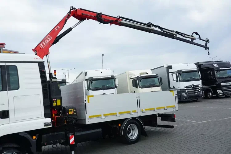 MAN / TGL / 12.250 / SKRZYNIOWY + HDS / FASSI F 65 / PILOT zdjęcie 8