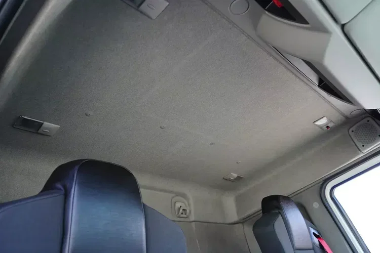 Renault / D 12 / 210 / ACC / EURO 6 / CHŁODNIA / ŁAD. 5950 KG / 11 PALET zdjęcie 9