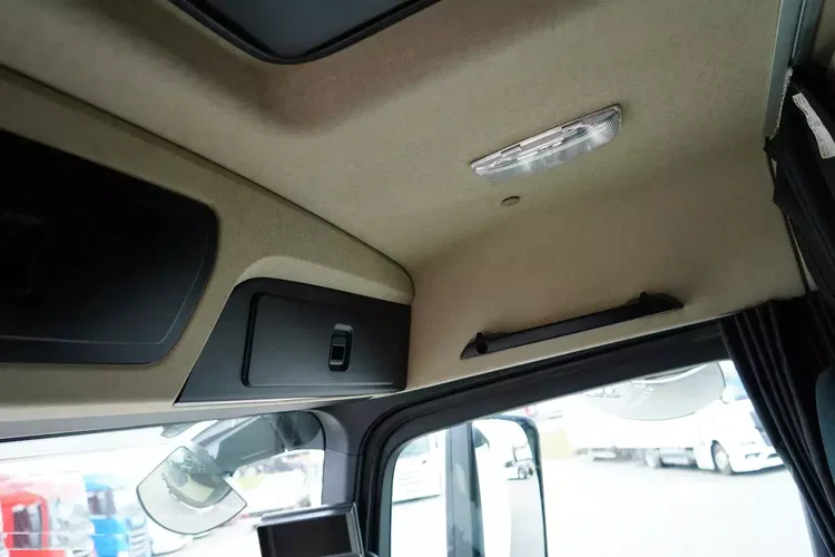 Mercedes ACTROS / 2540 / ACC / E 6 / CHŁODNIA + WINDA / 20 PALET / OŚ SKRĘTNA zdjęcie 35