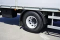 samochód ciężarowy Iveco zdjęcie 13