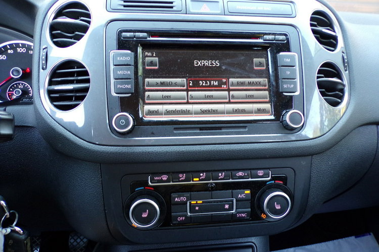 Volkswagen Tiguan Klimatronic /Gwarancja /Asystent Parkowania /2013 zdjęcie 22