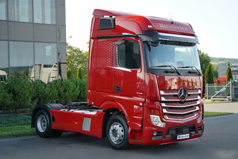 Mercedes Actros