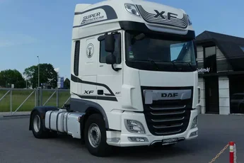 DAF XF 106
