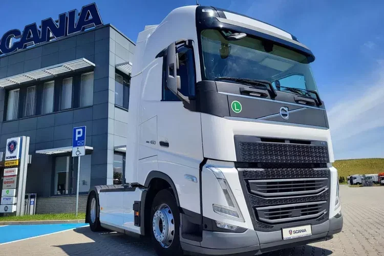 Volvo FH 4X2 460 Globetrotter XL zdjęcie 3