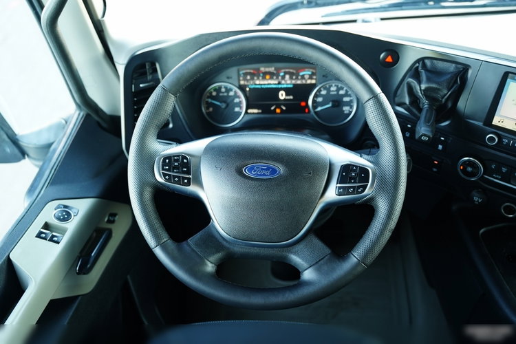 Ford F-MAX 500 / KLIMATYZACJA POSTOJOWA / EURO 6 zdjęcie 29