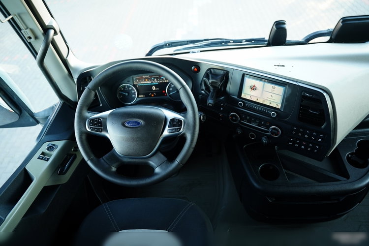 Ford F-MAX 500 / KLIMATYZACJA POSTOJOWA / EURO 6 zdjęcie 30