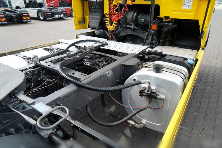 Volvo FH 420 / 319 TYS.KM. / / PEŁNY SERWIS/ SPROWADZONY / HYDRAULIKA / zdjęcie 14