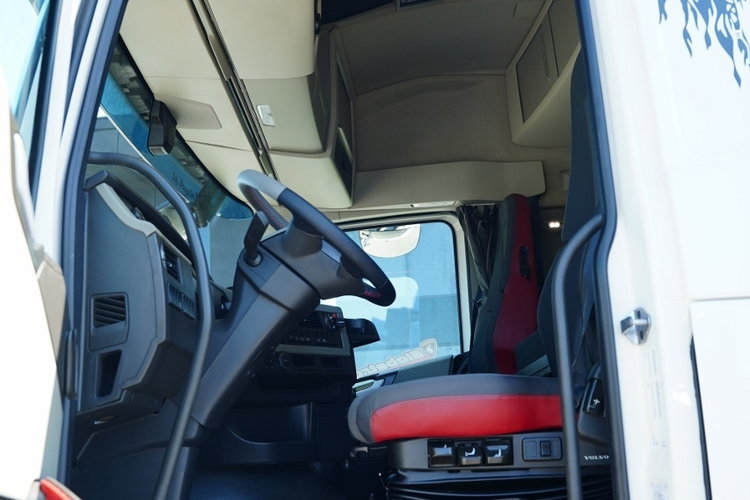 Volvo FH 500 / I- SAVE / I-SHIFT / SPROWADZONY / EURO 6 zdjęcie 24