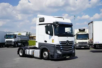 Mercedes Actros
