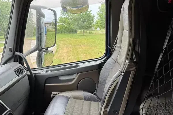 Volvo FH 600 - 6X4 zdjęcie 8