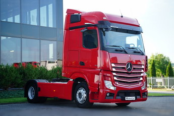 Mercedes Actros