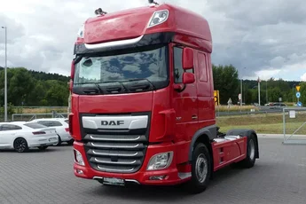 DAF XF 106
