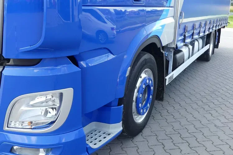 DAF XF 106.530 6x2 / FIRANKA 7.70m / EURO 6 / KLIMATYZACJA POSTOJOWA / zdjęcie 10