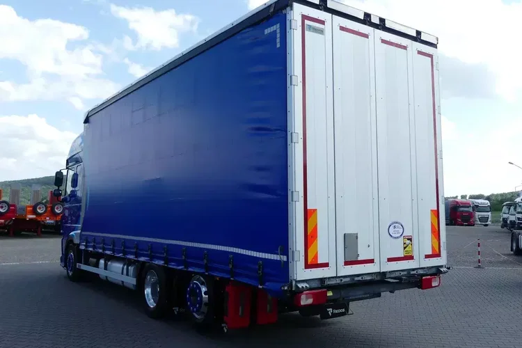 DAF XF 106.530 6x2 / FIRANKA 7.70m / EURO 6 / KLIMATYZACJA POSTOJOWA / zdjęcie 35