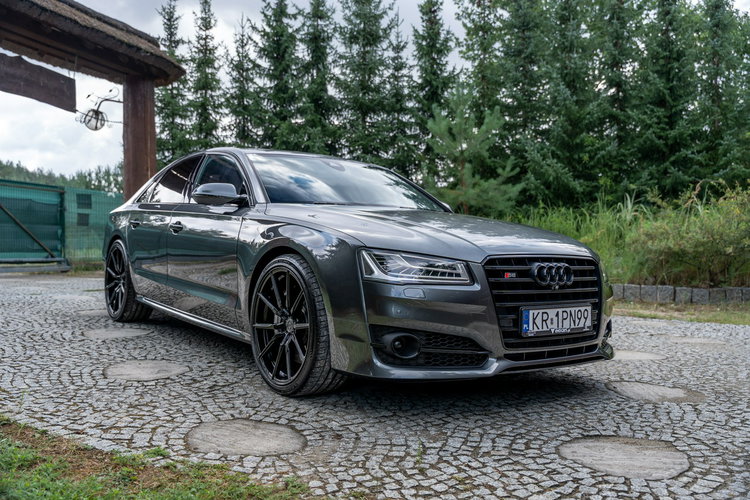 Audi S8 Plus / 4.0 TFSI 605KM / Concaver / Panorama / Masaże / Ceramika / FV zdjęcie 10