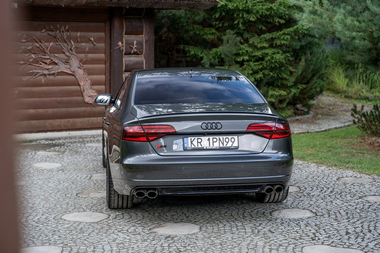Audi S8 Plus / 4.0 TFSI 605KM / Concaver / Panorama / Masaże / Ceramika / FV zdjęcie 15